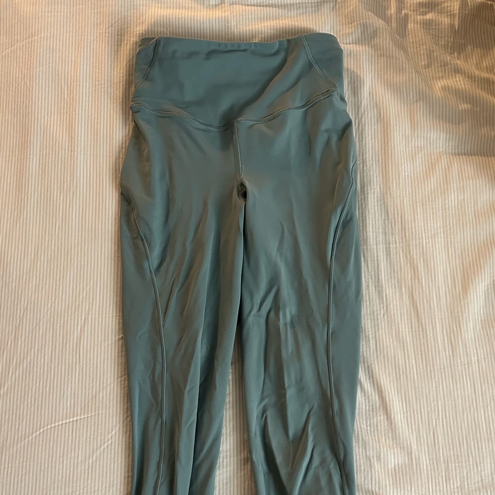Lululemon Base Pace High-Rise Tight 25” Misty Glade Size 0